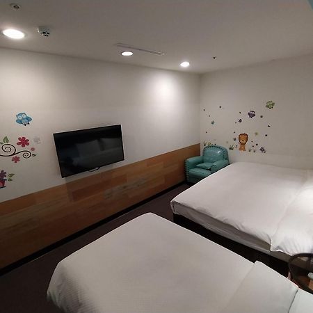 Hotel J Taoyuan Pingzhen Ngoại thất bức ảnh