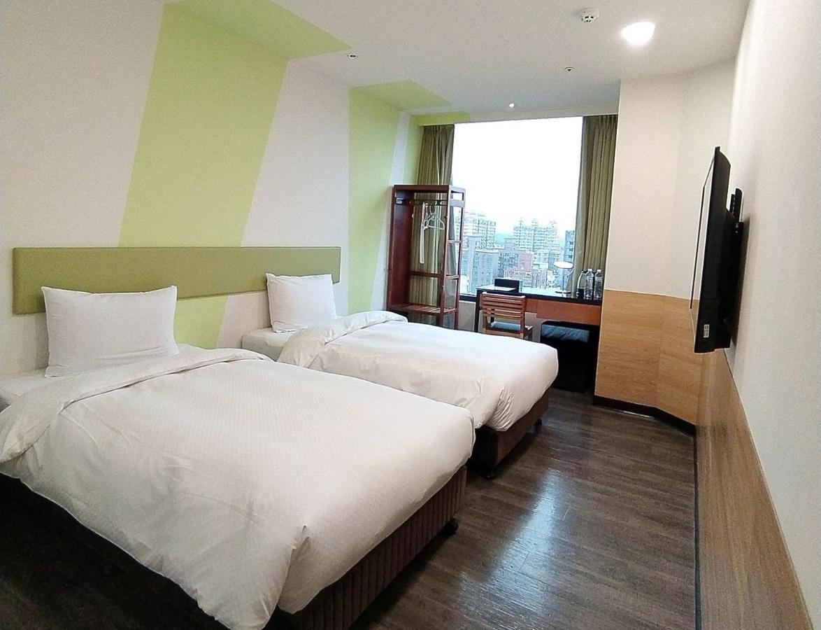 Hotel J Taoyuan Pingzhen Ngoại thất bức ảnh