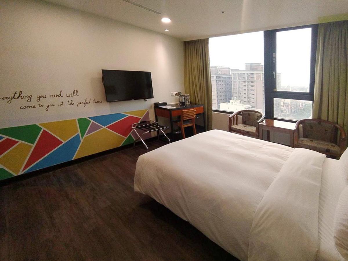 Hotel J Taoyuan Pingzhen Ngoại thất bức ảnh