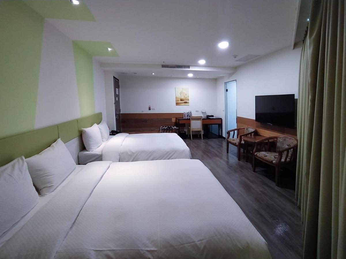 Hotel J Taoyuan Pingzhen Ngoại thất bức ảnh