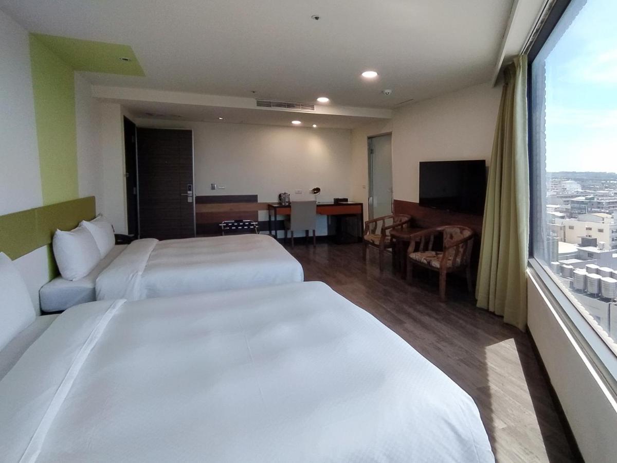 Hotel J Taoyuan Pingzhen Ngoại thất bức ảnh