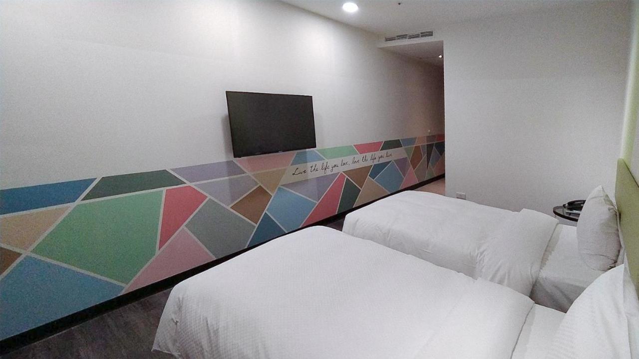 Hotel J Taoyuan Pingzhen Ngoại thất bức ảnh