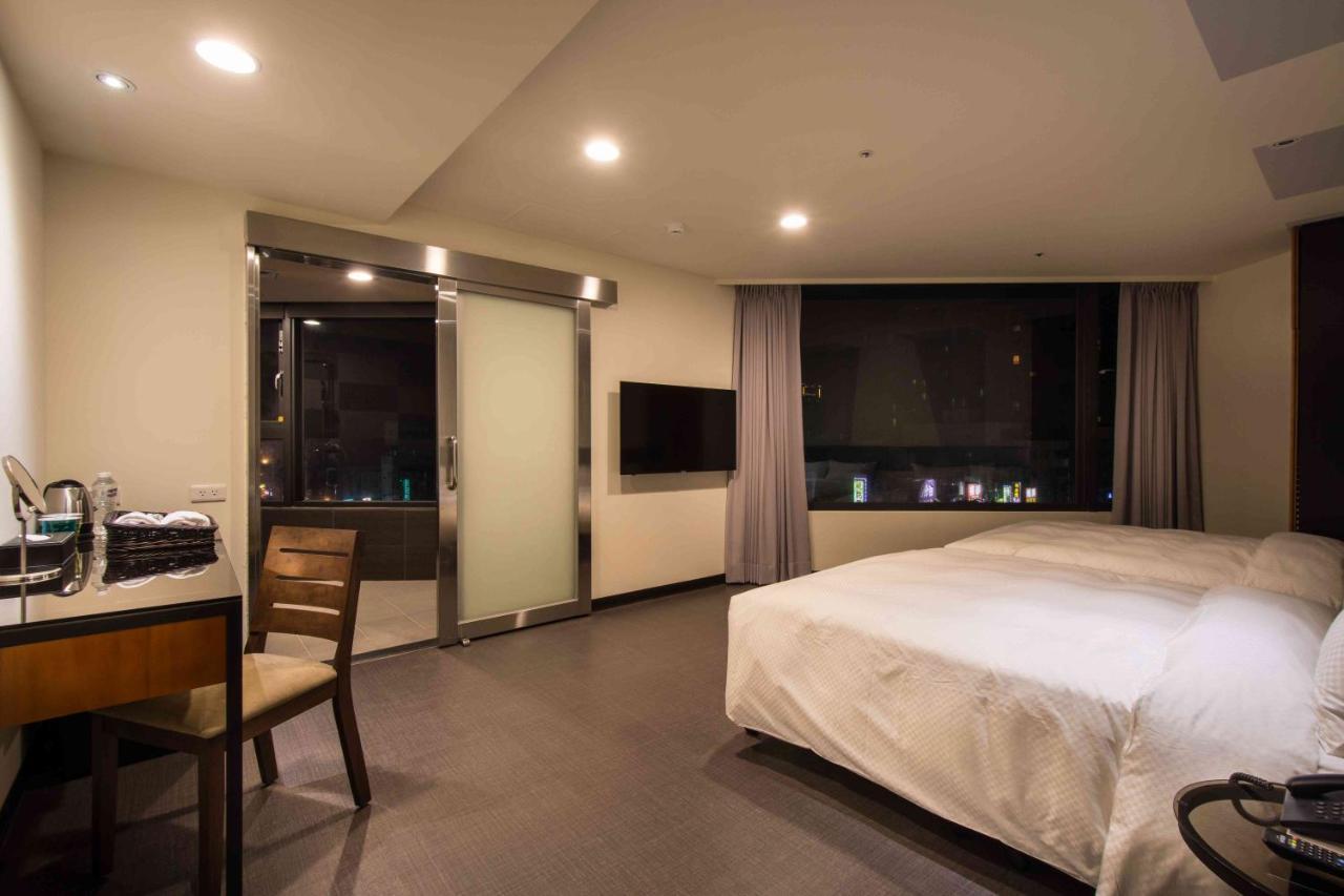 Hotel J Taoyuan Pingzhen Ngoại thất bức ảnh